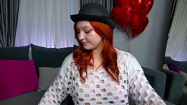 Kitty Asstronaut online show from 03-07-26, 01:02