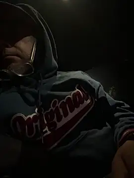 ValuedConcept687 online show from 02-05-26, 09:25