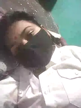 Snapshot of Big_hot44 chatting on 01-11-26, 12:43 Big hot44 online show from 01-11-26, 12:43