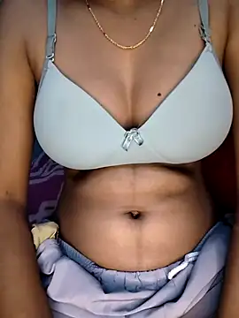 Snapshot of Roshnibaria chatting on 02-05-26, 04:44 Roshnibaria online show from 02-05-26, 04:44