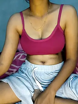 Snapshot of Roshnibaria chatting on 02-17-26, 11:55 Roshnibaria online show from 02-17-26, 11:55