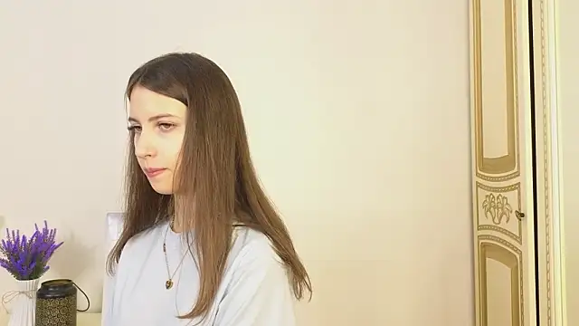 Snapshot of UmbraElyon chatting on 03-08-26, 07:45 UmbraElyon online show from 03-08-26, 07:45