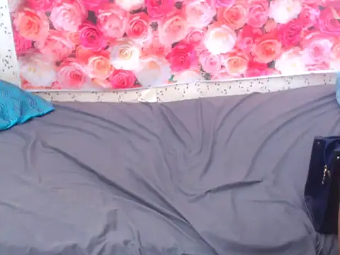 Snapshot of Bootyylicious chatting on 02-05-26, 09:58 Bootyylicious online show from 02-05-26, 09:58