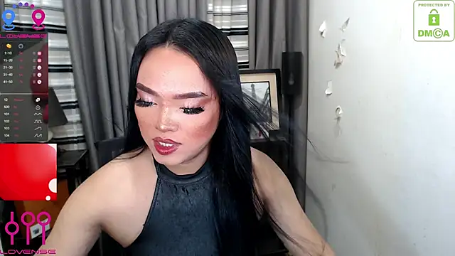 Fantacyloverr online show from 05-02-26, 01:43