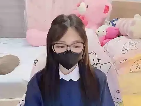 Snapshot of Yuyu-baobei chatting on 12-01-25, 06:24 Yuyu-baobei online show from 12-01-25, 06:24