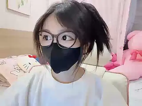 Snapshot of Yuyu-baobei chatting on 12-03-25, 05:00 Yuyu-baobei online show from 12-03-25, 05:00