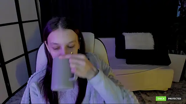 Snapshot of KrisDoeil chatting on 12-15-25, 03:11 KrisDoeil online show from 12-15-25, 03:11