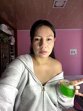 Snapshot of Miablush09 chatting on 12-04-25, 07:55 Miablush09 online show from 12-04-25, 07:55