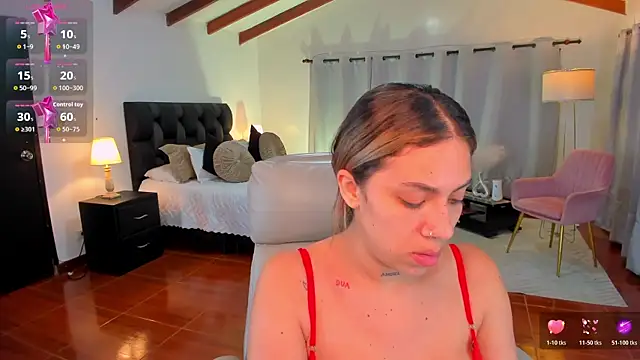 Snapshot of Zara_Wolf_ chatting on 03-14-26, 04:29 Zara Wolf online show from 03-14-26, 04:29