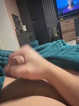 Snapshot of en93000 chatting on 02-09-26, 06:17 en93000 online show from 02-09-26, 06:17