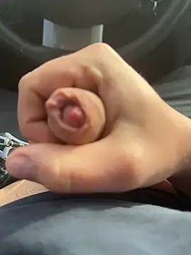 Snapshot of en93000 chatting on 04-10-26, 02:55 en93000 online show from 04-10-26, 02:55