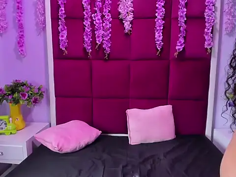 LuciannaDavis online show from 12-05-25, 04:03