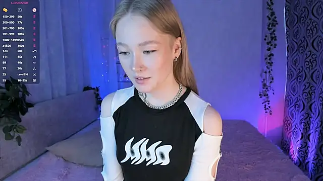 Snapshot of MaireLanda chatting on 02-27-26, 04:23 MaireLanda online show from 02-27-26, 04:23