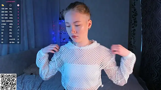 MaireLanda online show from 04-11-26, 04:39