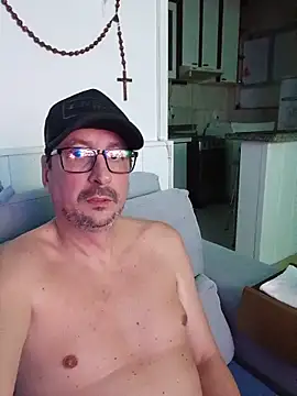 Snapshot of FocussedFreckle chatting on 06-02-26, 11:51 FocussedFreckle online show from 06-02-26, 11:51