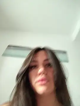 SiennaLuxexx online show from 06-06-26, 12:54