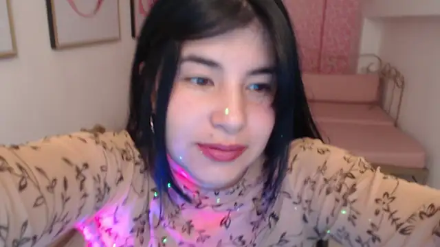 Nina harpper  online show from 12-02-25, 01:05