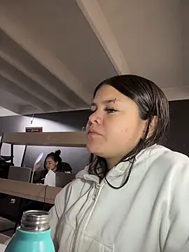 Camila Duarte2 online show from 02-17-26, 01:40