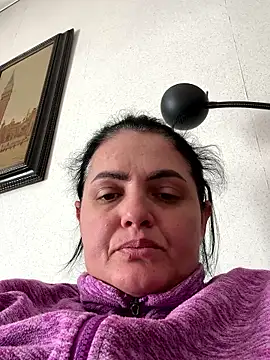 Snapshot of gini92 chatting on 01-12-26, 11:15 gini92 online show from 01-12-26, 11:15