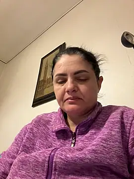 Snapshot of gini92 chatting on 01-18-26, 06:50 gini92 online show from 01-18-26, 06:50