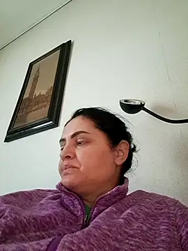 Snapshot of gini92 chatting on 02-07-26, 06:50 gini92 online show from 02-07-26, 06:50