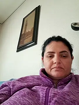 Snapshot of gini92 chatting on 02-10-26, 07:45 gini92 online show from 02-10-26, 07:45