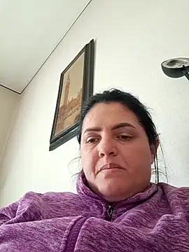 Snapshot of gini92 chatting on 02-11-26, 10:53 gini92 online show from 02-11-26, 10:53