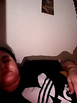 Snapshot of gini92 chatting on 03-28-26, 07:57 gini92 online show from 03-28-26, 07:57