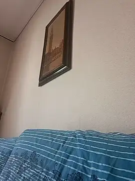 Snapshot of gini92 chatting on 03-29-26, 03:23 gini92 online show from 03-29-26, 03:23