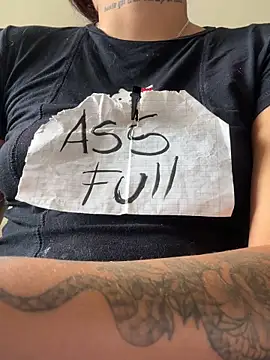 Snapshot of Slut_Dirty_Nastyy chatting on 02-18-26, 04:58 Slut Dirty Nastyy online show from 02-18-26, 04:58