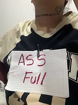 Snapshot of Slut_Dirty_Nastyy chatting on 03-05-26, 11:23 Slut Dirty Nastyy online show from 03-05-26, 11:23