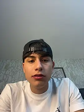 Snapshot of Lander_Cruz chatting on 01-06-26, 08:45 Lander Cruz online show from 01-06-26, 08:45