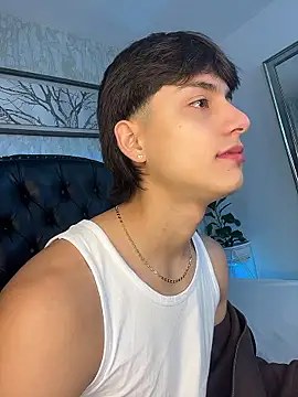 Snapshot of Lander_Cruz chatting on 01-16-26, 06:01 Lander Cruz online show from 01-16-26, 06:01