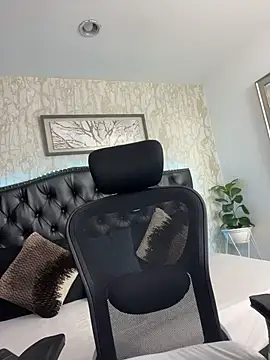 Snapshot of Lander_Cruz chatting on 02-04-26, 07:53 Lander Cruz online show from 02-04-26, 07:53