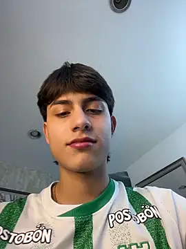 Snapshot of Lander_Cruz chatting on 02-12-26, 05:52 Lander Cruz online show from 02-12-26, 05:52