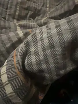 Davide9910x online show from 12-17-25, 02:45