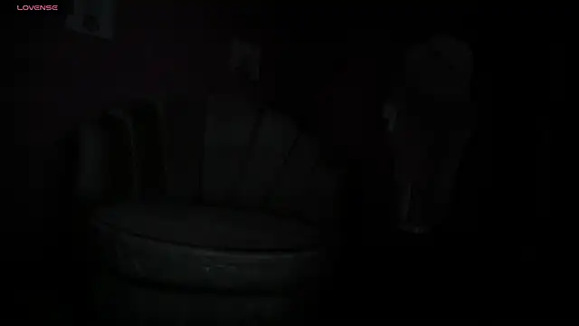 Jailinashley online show from 12-16-25, 07:57