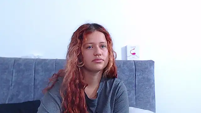 hottie couplee online show from 03-21-26, 11:41