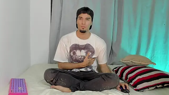 Snapshot of jack__baby_ chatting on 04-03-26, 04:10 jack baby online show from 04-03-26, 04:10