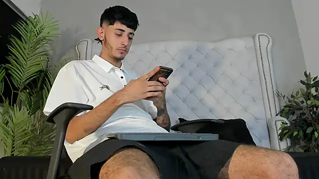 martonny25 online show from 12-03-25, 03:25