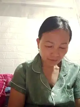 Lili-123k online show from 04-19-26, 08:02