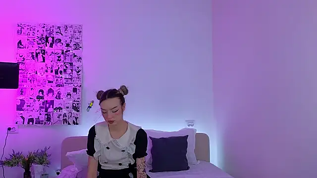 Snapshot of SweetSinTeacher chatting on 12-04-25, 07:50 SweetSinTeacher online show from 12-04-25, 07:50