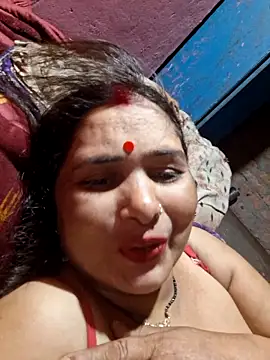 Your-shreya143 online show from 05-10-26, 08:14