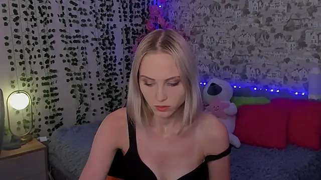 Gina Gina love online show from 07-08-26, 02:16
