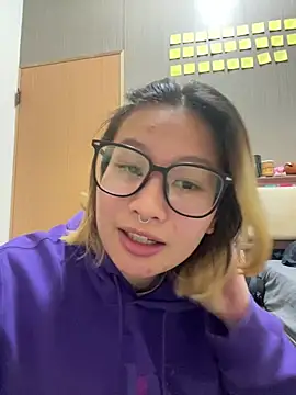 Snapshot of abella1116 chatting on 01-08-26, 03:47 abella1116 online show from 01-08-26, 03:47