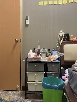 Snapshot of abella1116 chatting on 02-11-26, 04:12 abella1116 online show from 02-11-26, 04:12