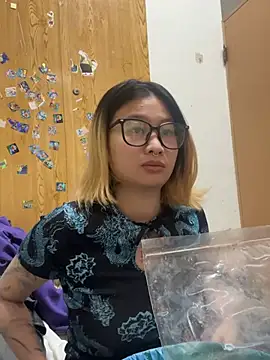 Snapshot of abella1116 chatting on 02-13-26, 07:10 abella1116 online show from 02-13-26, 07:10