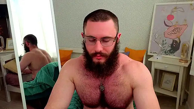 Snapshot of Ant_Power chatting on 05-18-26, 03:35 Ant Power online show from 05-18-26, 03:35