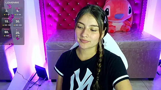 Diamond juliana online show from 08-04-26, 03:21