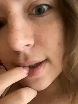 kate nicepops222999 online show from 12-04-25, 08:56